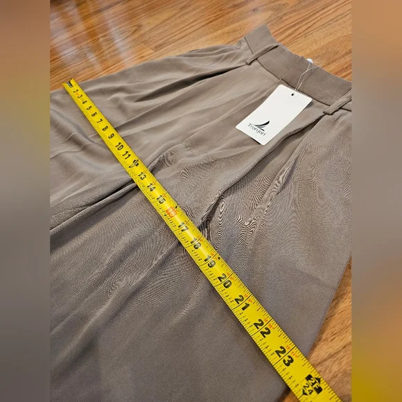 Tronjori Tan Flowy Wide-Leg Pants NWT - Picture 8 of 12